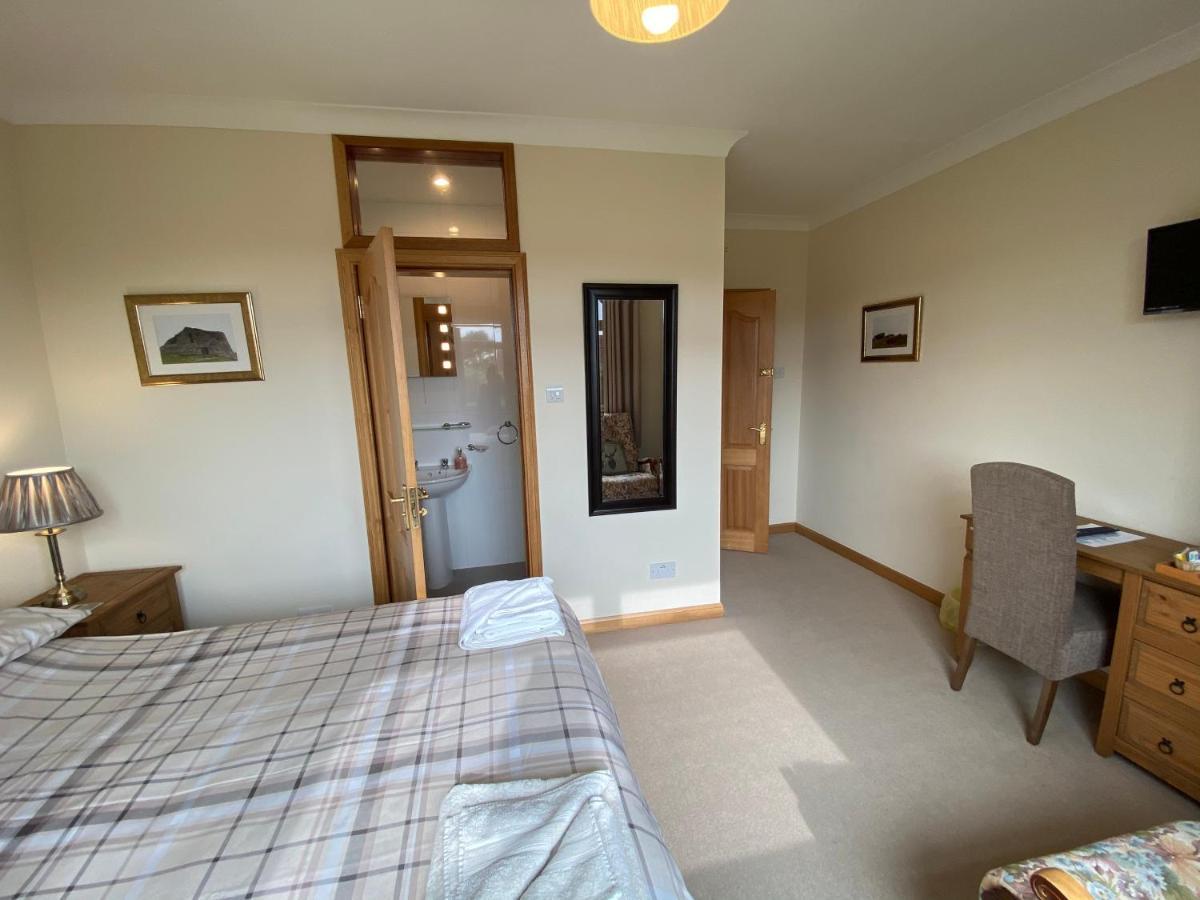 Manor House Bed & Breakfast Stornoway  Dış mekan fotoğraf